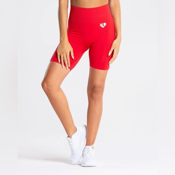 Women’s best Power Seamless Cycling Shorts red size Small - Picture 1 of 10